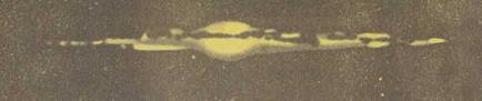 спиральная Галактика, видимая с ребра